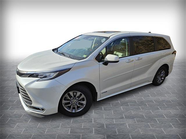 used 2021 Toyota Sienna car