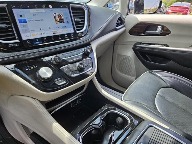 used 2023 Chrysler Pacifica car, priced at $30,991