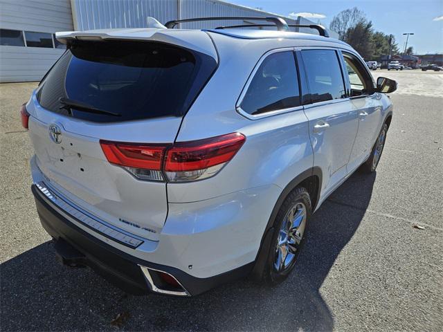 used 2019 Toyota Highlander car, priced at $32,991