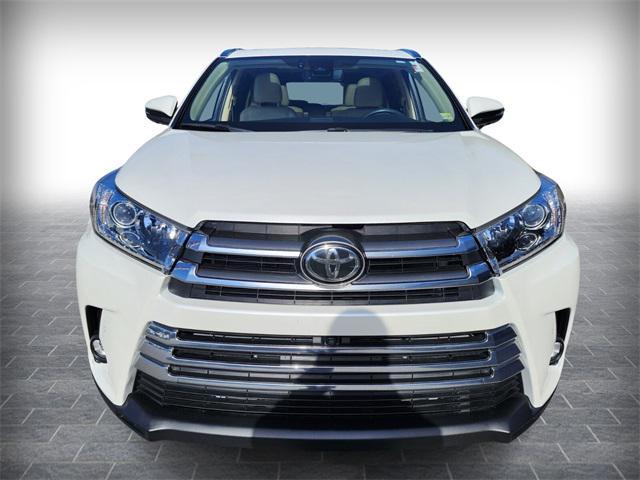 used 2019 Toyota Highlander car, priced at $38,991