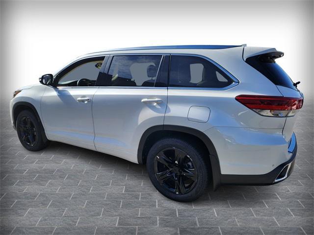 used 2019 Toyota Highlander car, priced at $38,991