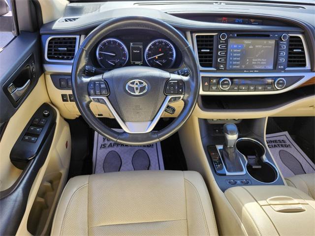 used 2019 Toyota Highlander car, priced at $38,991