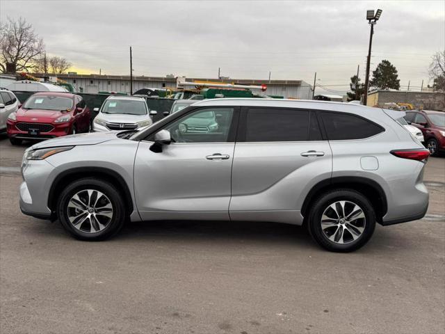 used 2021 Toyota Highlander car, priced at $25,900