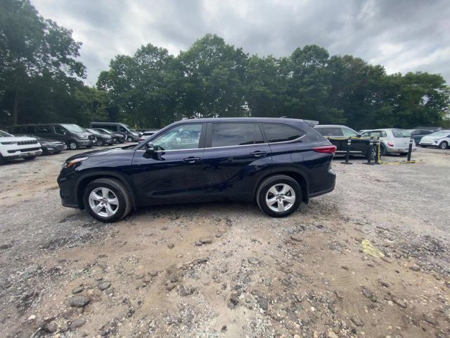 used 2023 Toyota Highlander car, priced at $33,991