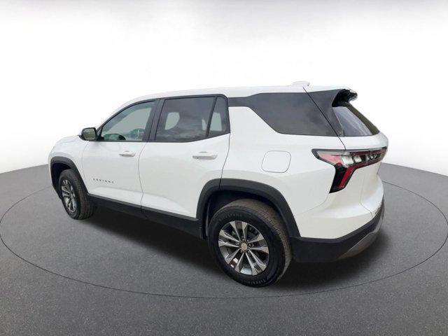 used 2025 Chevrolet Equinox car, priced at $23,116