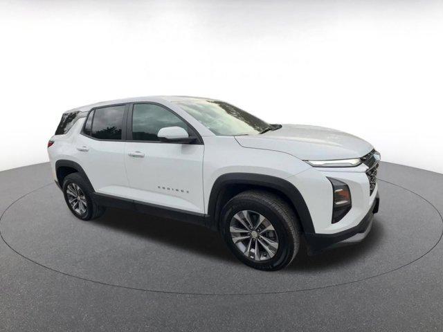 used 2025 Chevrolet Equinox car, priced at $23,116