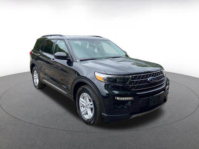 used 2024 Ford Explorer car, priced at $32,364
