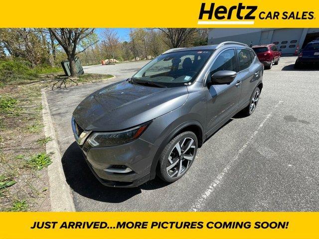 used 2020 Nissan Rogue Sport car, priced at $17,316