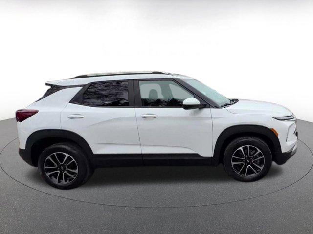 used 2025 Chevrolet TrailBlazer car, priced at $22,900
