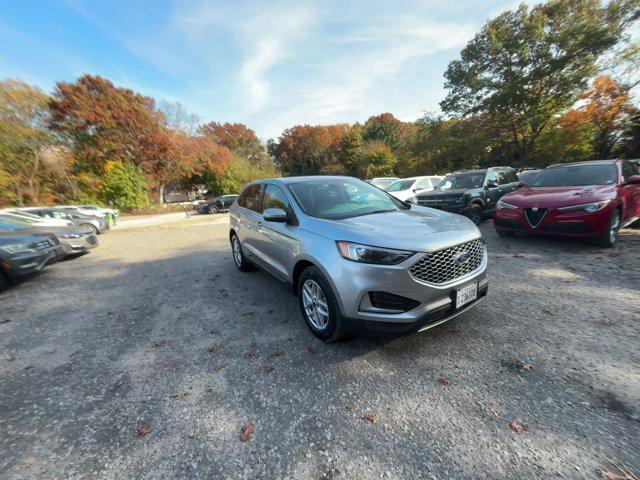 used 2024 Ford Edge car, priced at $28,426