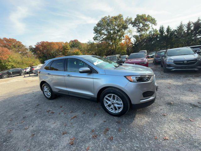 used 2024 Ford Edge car, priced at $28,426