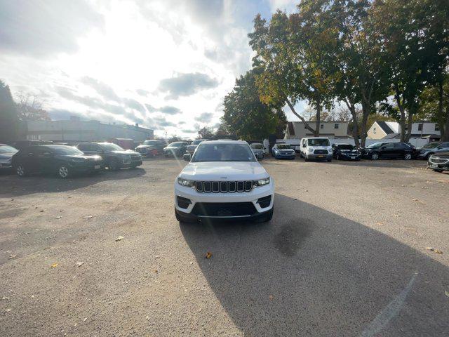 used 2023 Jeep Grand Cherokee car, priced at $27,700