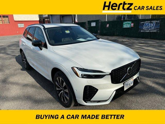 used 2023 Volvo XC60 car, priced at $37,062