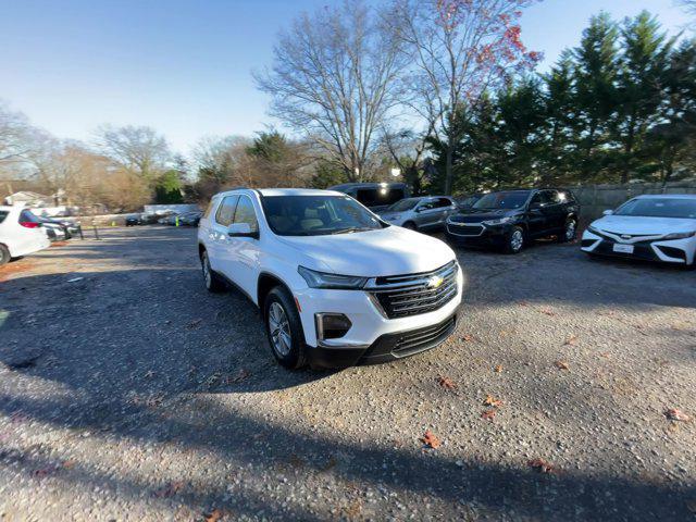 used 2023 Chevrolet Traverse car, priced at $23,130