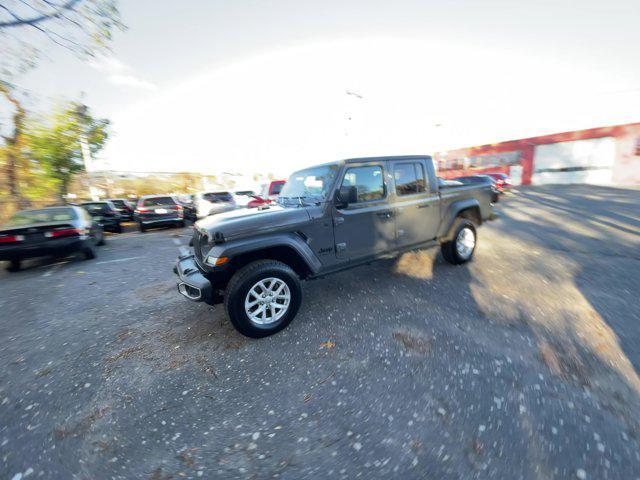 used 2023 Jeep Gladiator car, priced at $28,943