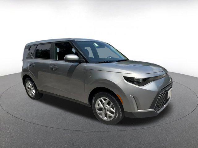 used 2024 Kia Soul car, priced at $16,692