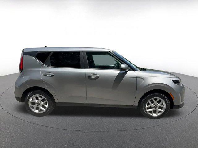 used 2024 Kia Soul car, priced at $16,692