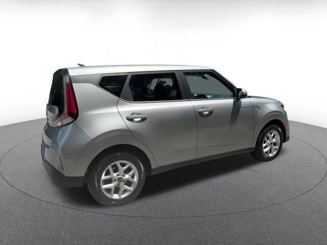 used 2024 Kia Soul car, priced at $16,692