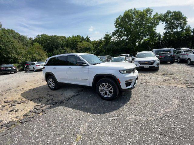 used 2022 Jeep Grand Cherokee car, priced at $27,930