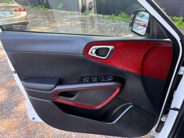used 2023 Kia Soul car, priced at $17,228