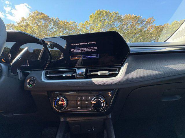 used 2025 Chevrolet TrailBlazer car, priced at $20,403