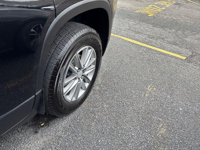 used 2023 Chevrolet Traverse car, priced at $24,762