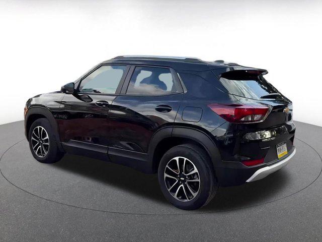 used 2025 Chevrolet TrailBlazer car, priced at $21,645