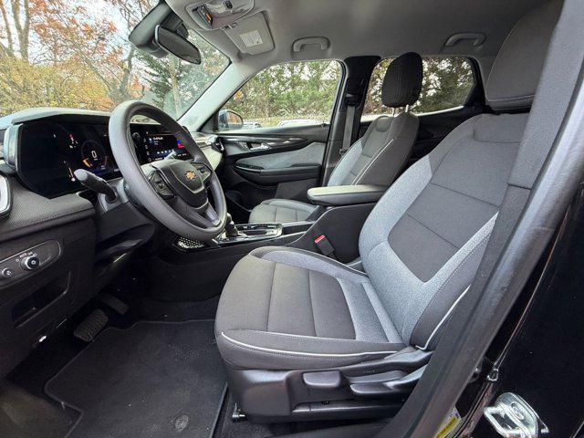 used 2025 Chevrolet TrailBlazer car, priced at $21,645