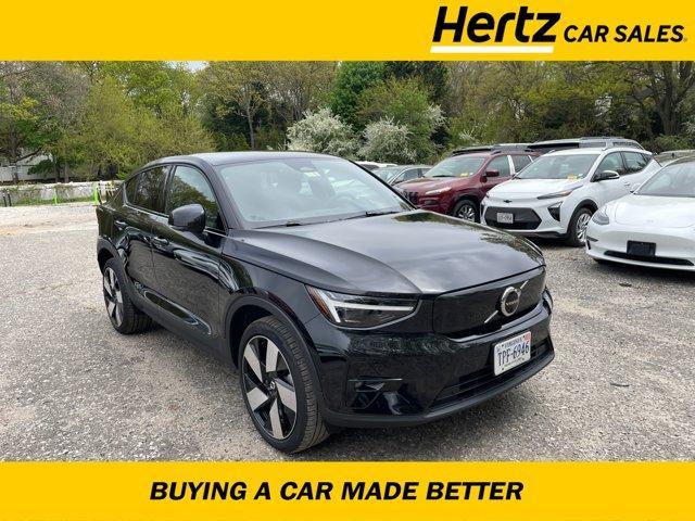 used 2023 Volvo C40 Recharge Pure Electric car, priced at $35,314