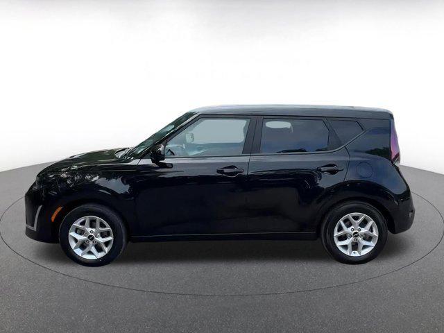used 2024 Kia Soul car, priced at $19,102