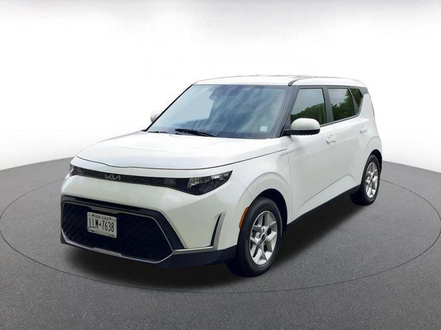 used 2024 Kia Soul car, priced at $19,394