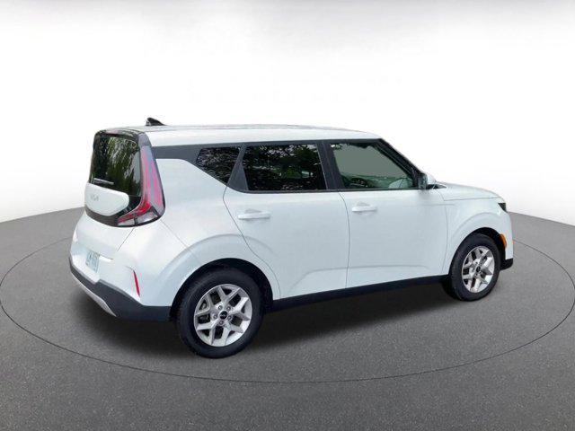 used 2024 Kia Soul car, priced at $19,394
