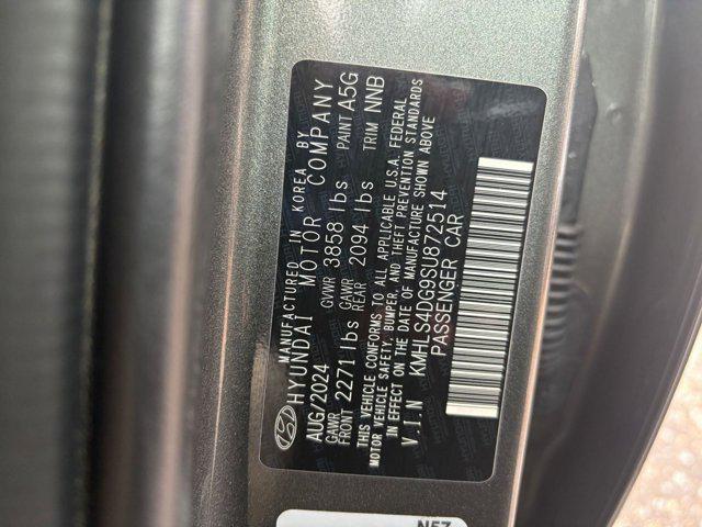 used 2025 Hyundai Elantra car, priced at $18,209