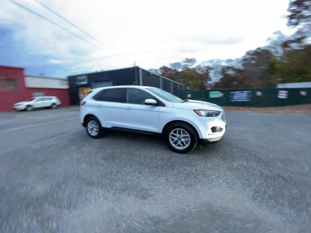 used 2024 Ford Edge car, priced at $29,463