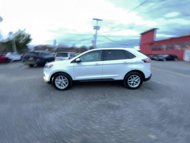 used 2024 Ford Edge car, priced at $29,463