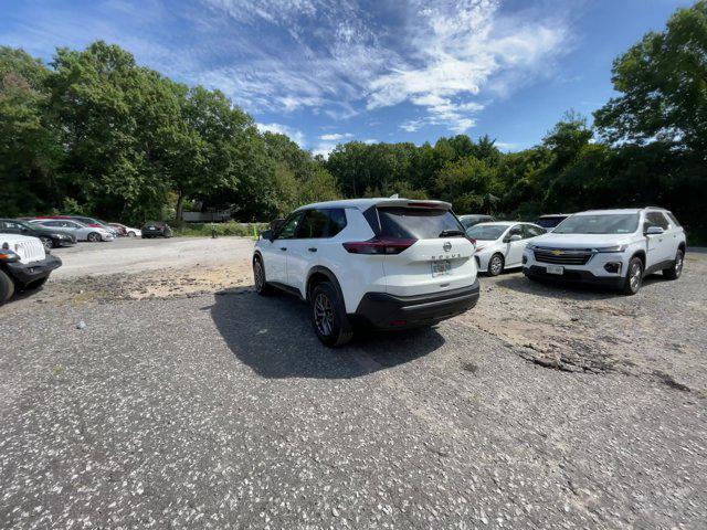 used 2021 Nissan Rogue car, priced at $17,793