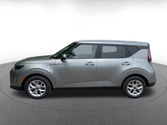 used 2024 Kia Soul car, priced at $17,056
