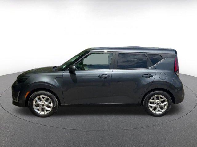 used 2023 Kia Soul car, priced at $15,285
