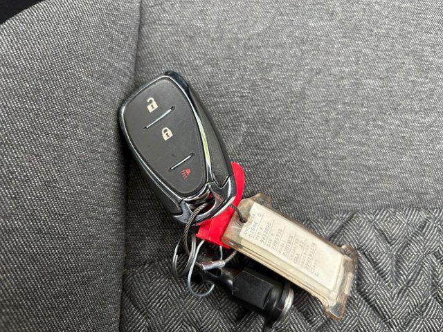used 2023 Chevrolet Equinox car, priced at $17,999