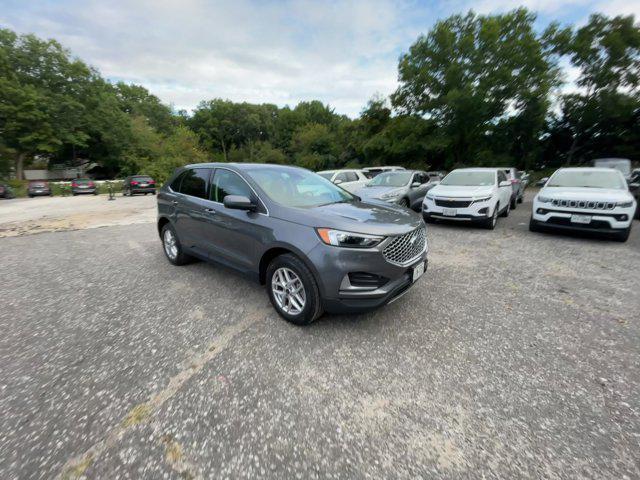 used 2024 Ford Edge car, priced at $28,786