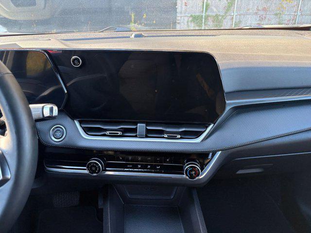 used 2025 Chevrolet Equinox car, priced at $23,662