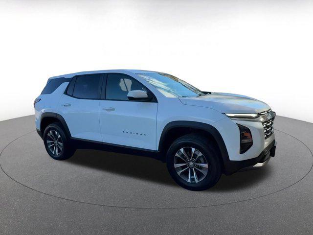 used 2025 Chevrolet Equinox car, priced at $23,662