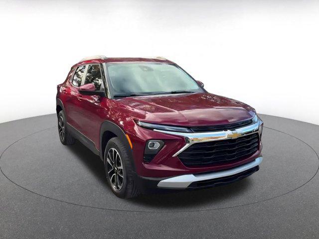 used 2025 Chevrolet TrailBlazer car, priced at $21,135