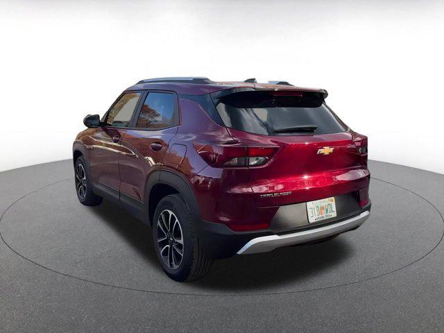 used 2025 Chevrolet TrailBlazer car, priced at $21,135