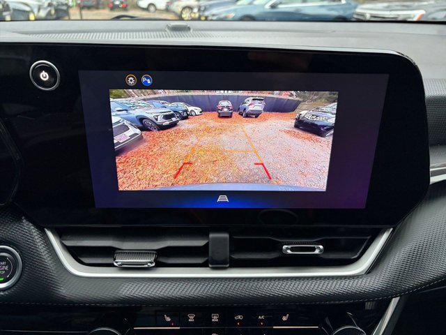 used 2025 Chevrolet Equinox car, priced at $27,800