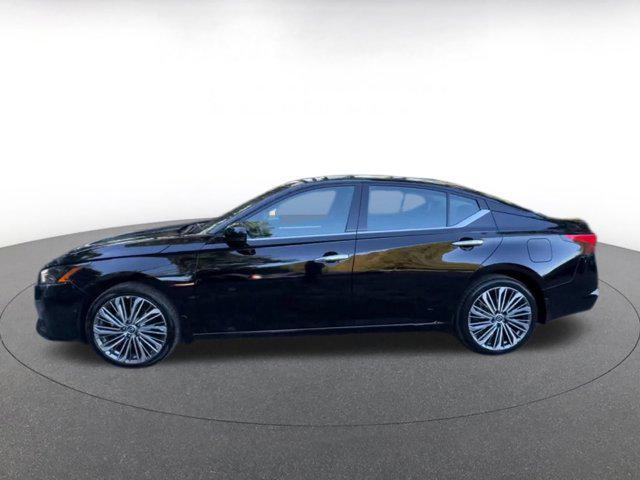 used 2024 Nissan Altima car, priced at $23,326