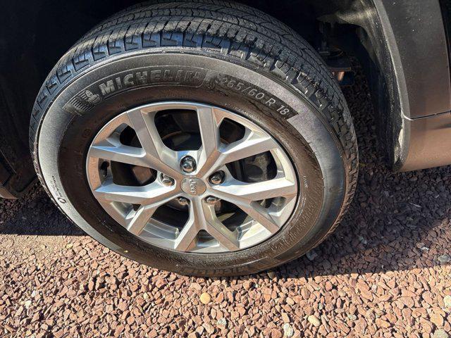 used 2023 Jeep Grand Cherokee L car, priced at $25,375