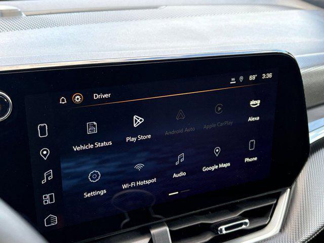 used 2025 Chevrolet Equinox car, priced at $23,081