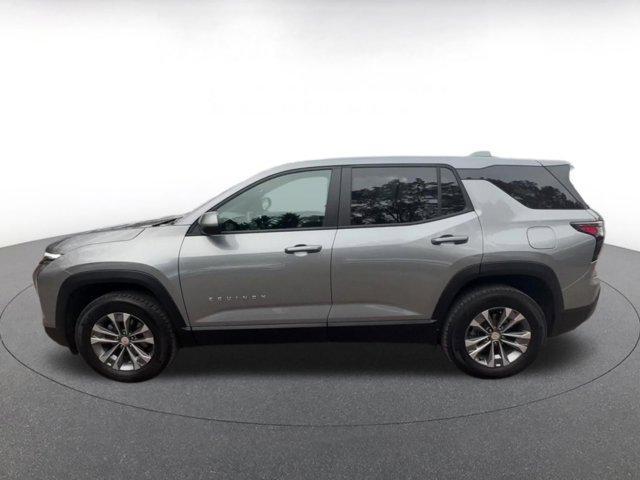 used 2025 Chevrolet Equinox car, priced at $23,520
