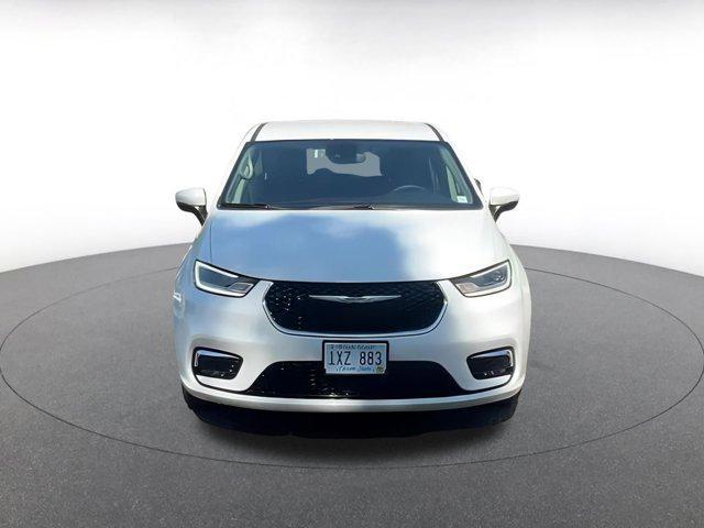 used 2023 Chrysler Pacifica car, priced at $22,220